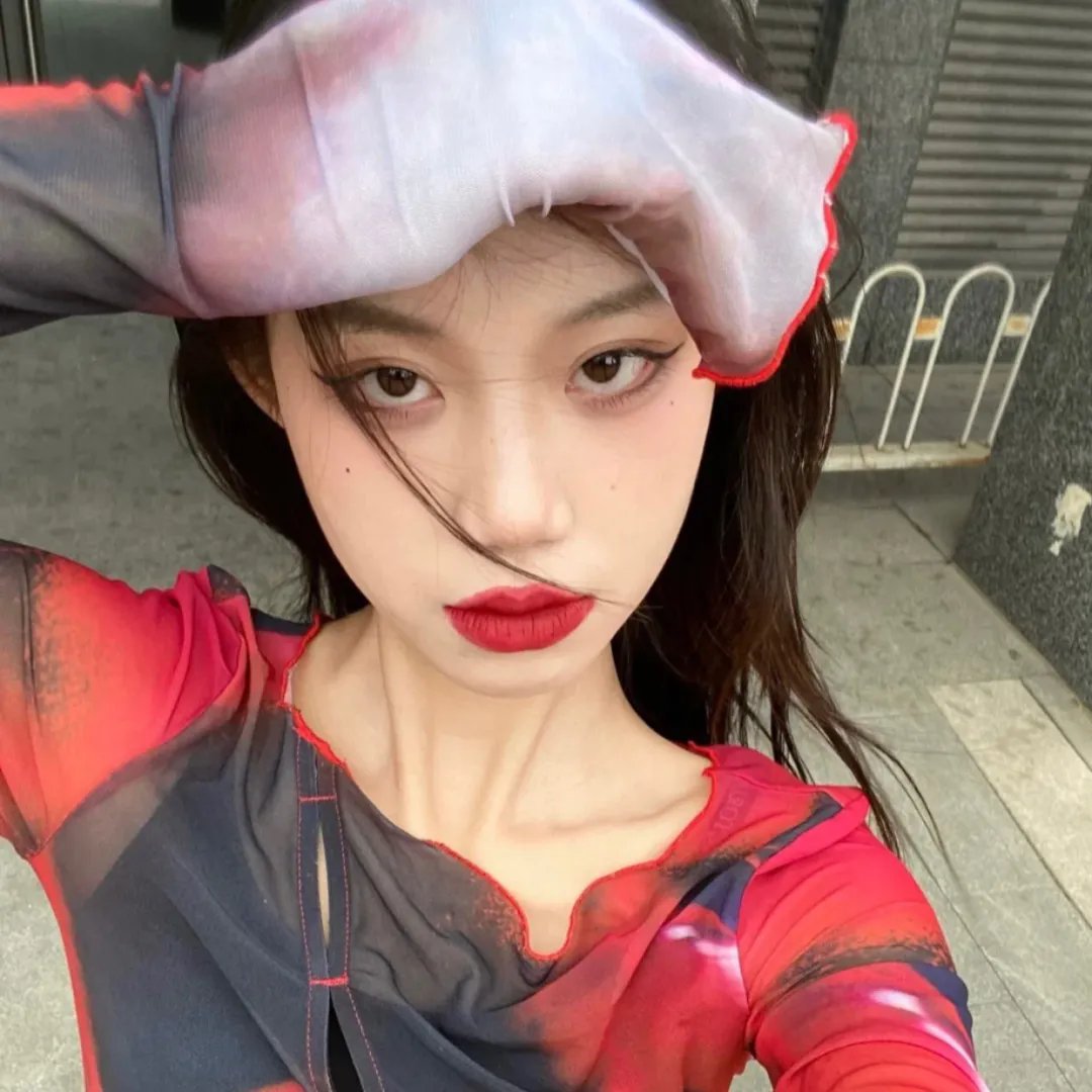 重逢傅总红了眼雨中卑微示爱